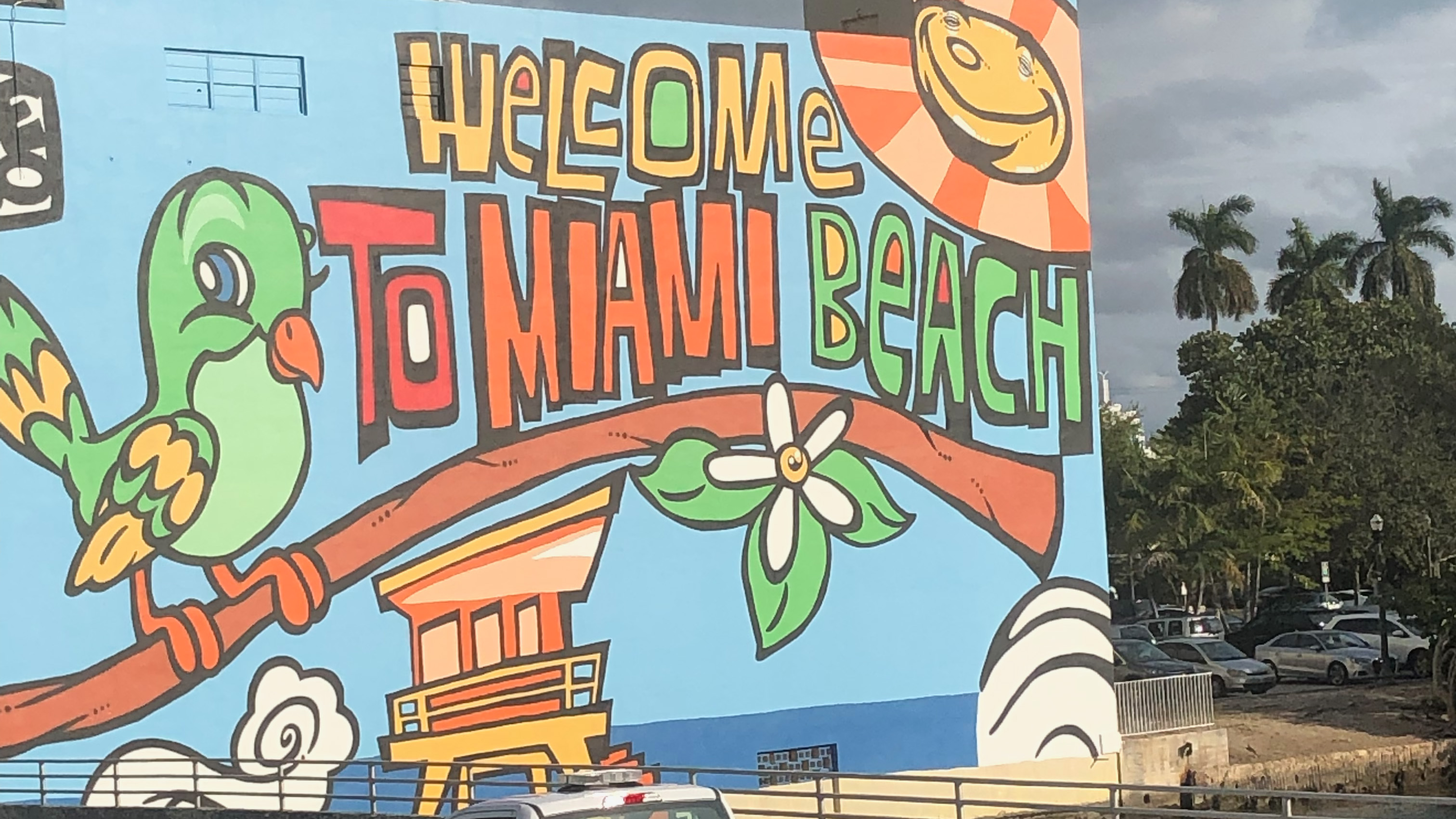 Welcome to Miami Beach sign